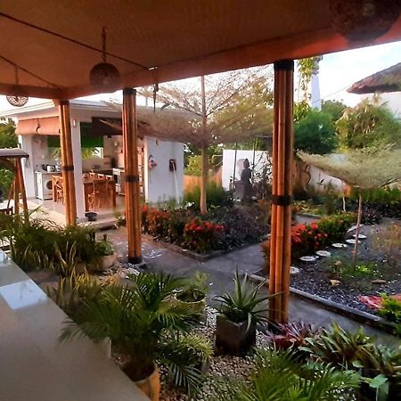 Cantik Villa Lovina Exteriér fotografie