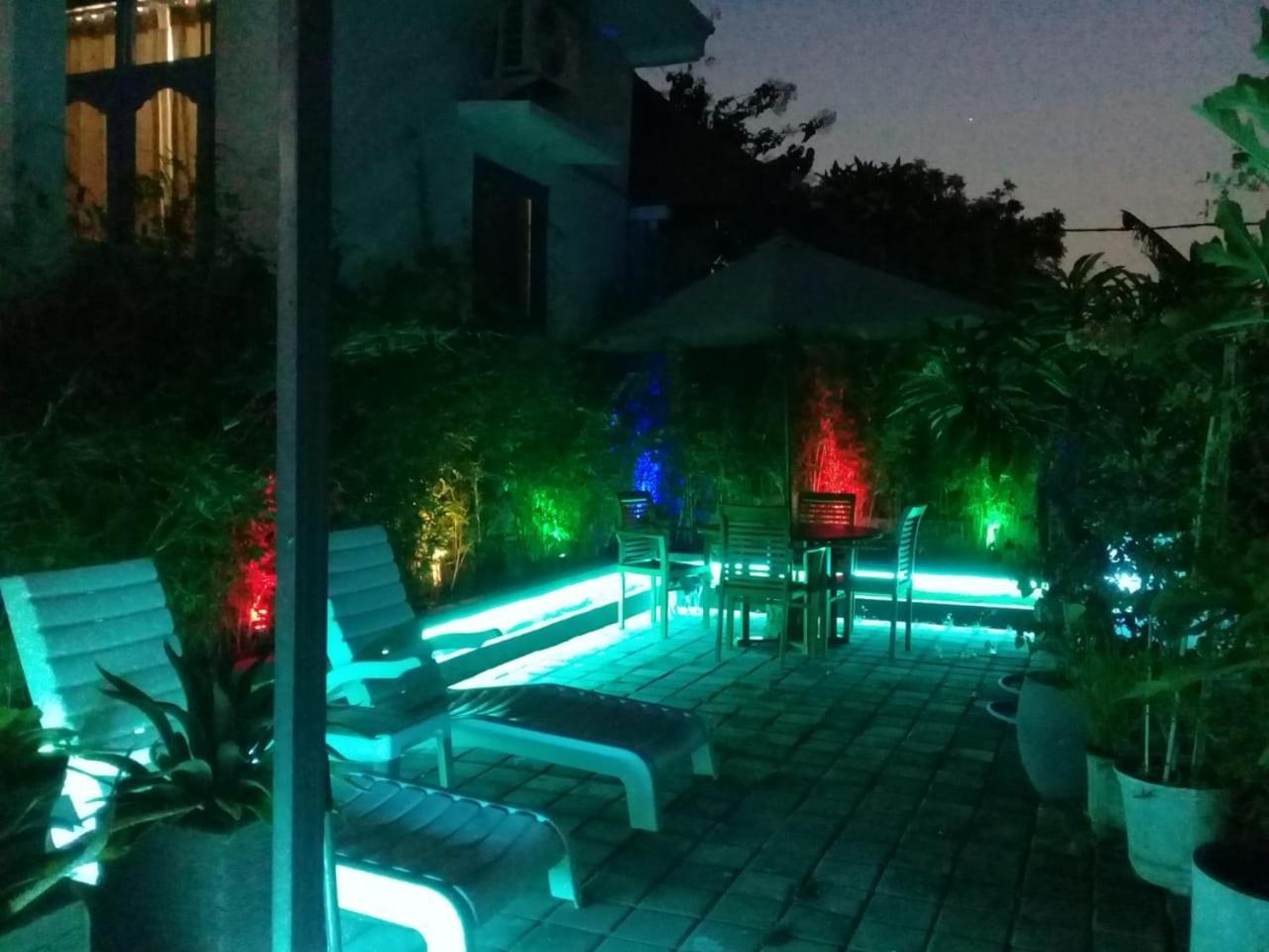 Cantik Villa Lovina Exteriér fotografie